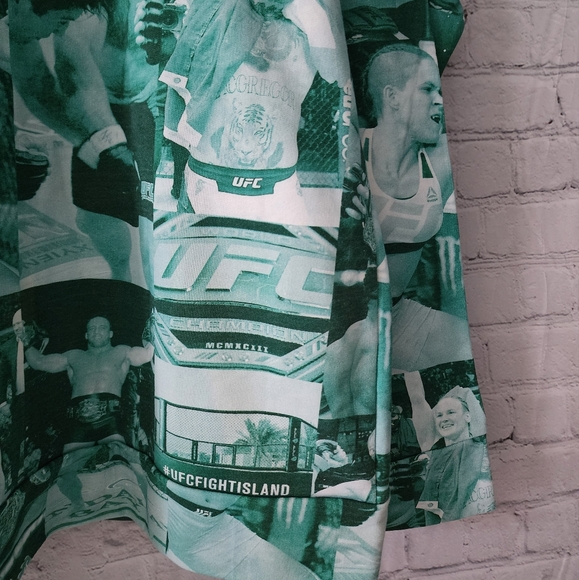 UFC Hall Of Fame All Over Graphic Print Full Zip Jacket with Pockets - Picture 7 of 10